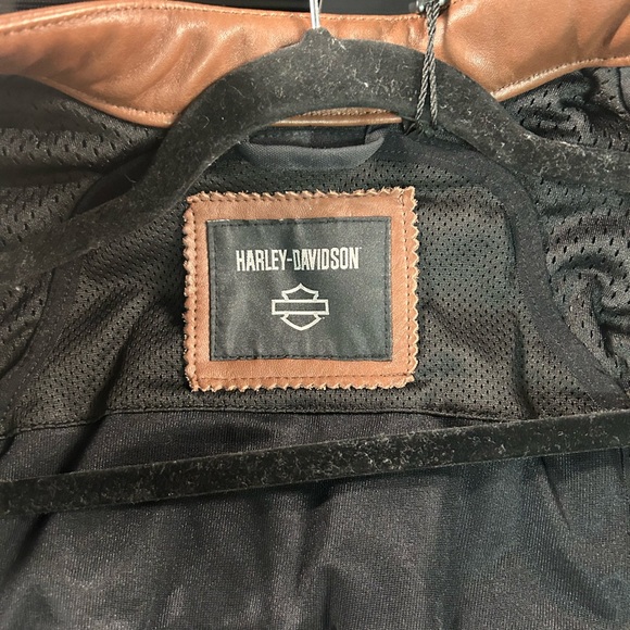 Harley-Davidson Women's Linden Leather Jacket Size Medium - Picture 8 of 16